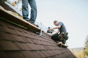 Local Roofers in Poplar Flat, KY